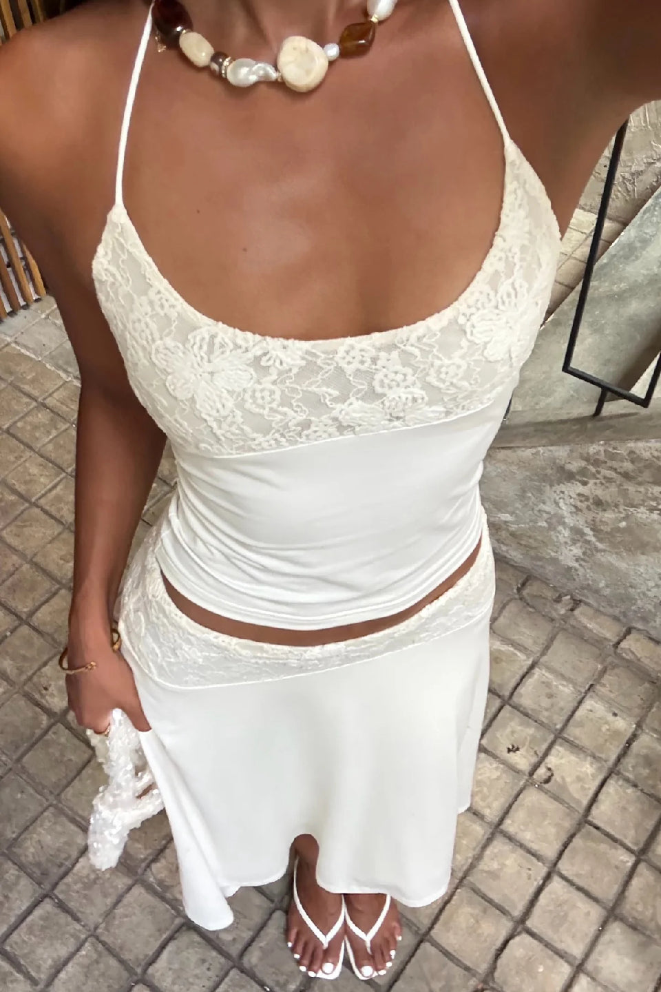 White Lace Waist Asymmetric Skirt